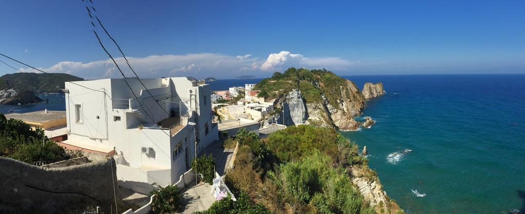 Apartament Raffaele Ponza Pokój zdjęcie