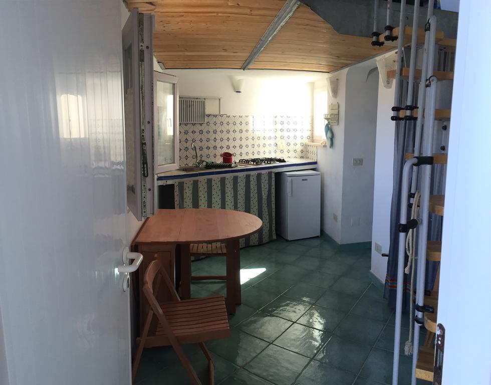 Apartament Raffaele Ponza Pokój zdjęcie